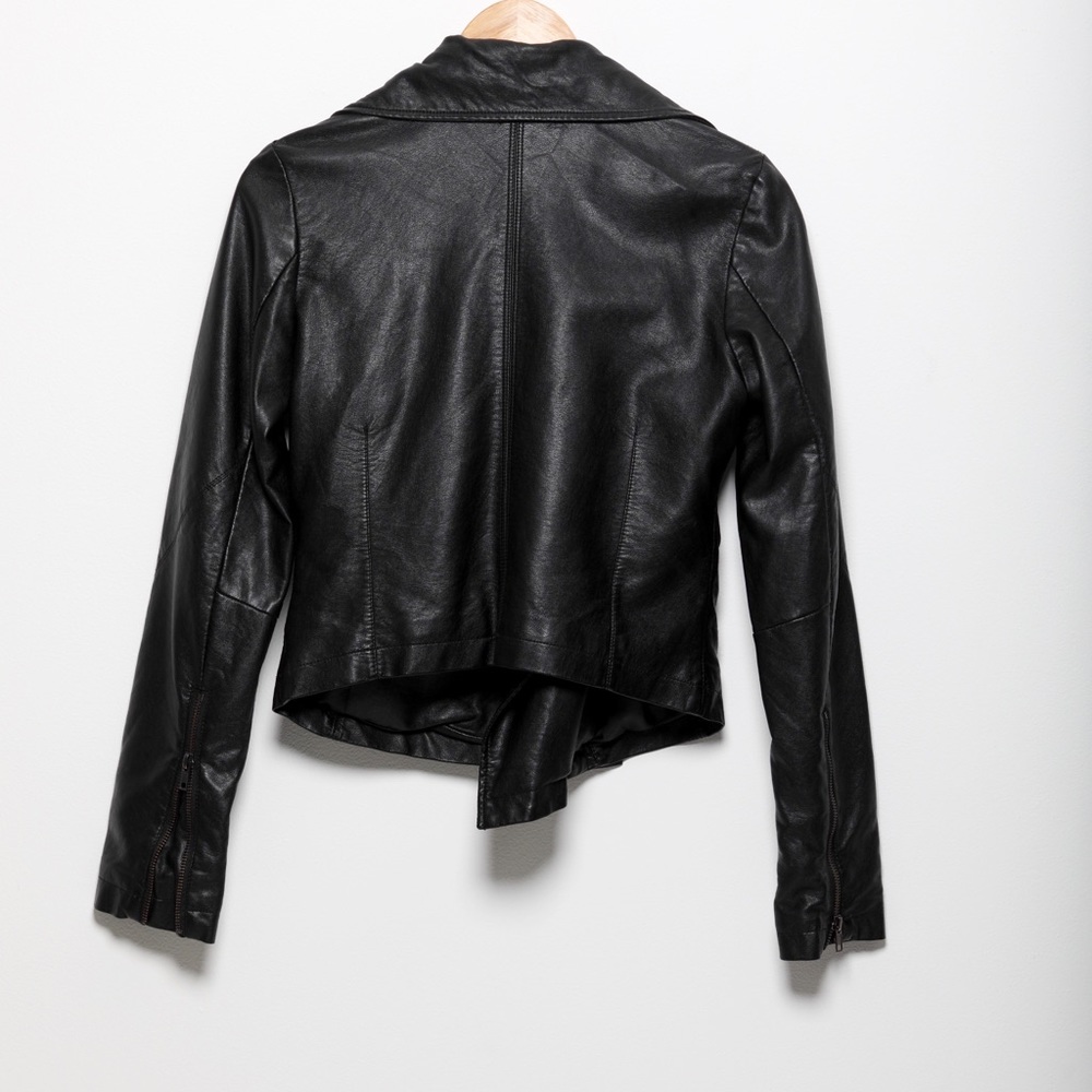Jacket - Picture 4 of 6